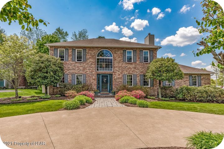 3 Bramblewood Dr