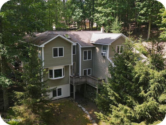 1043 silver springs